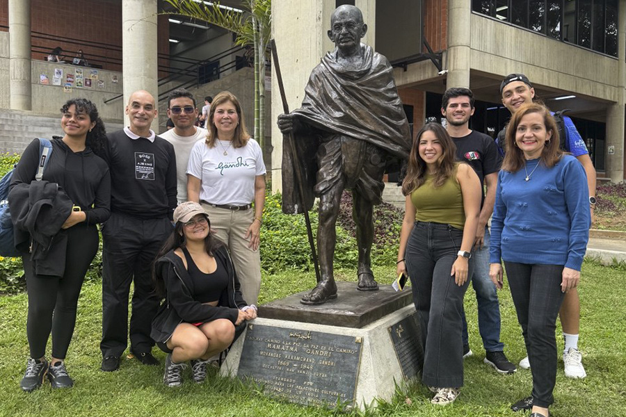 La Noviolencia como forma de vida-02